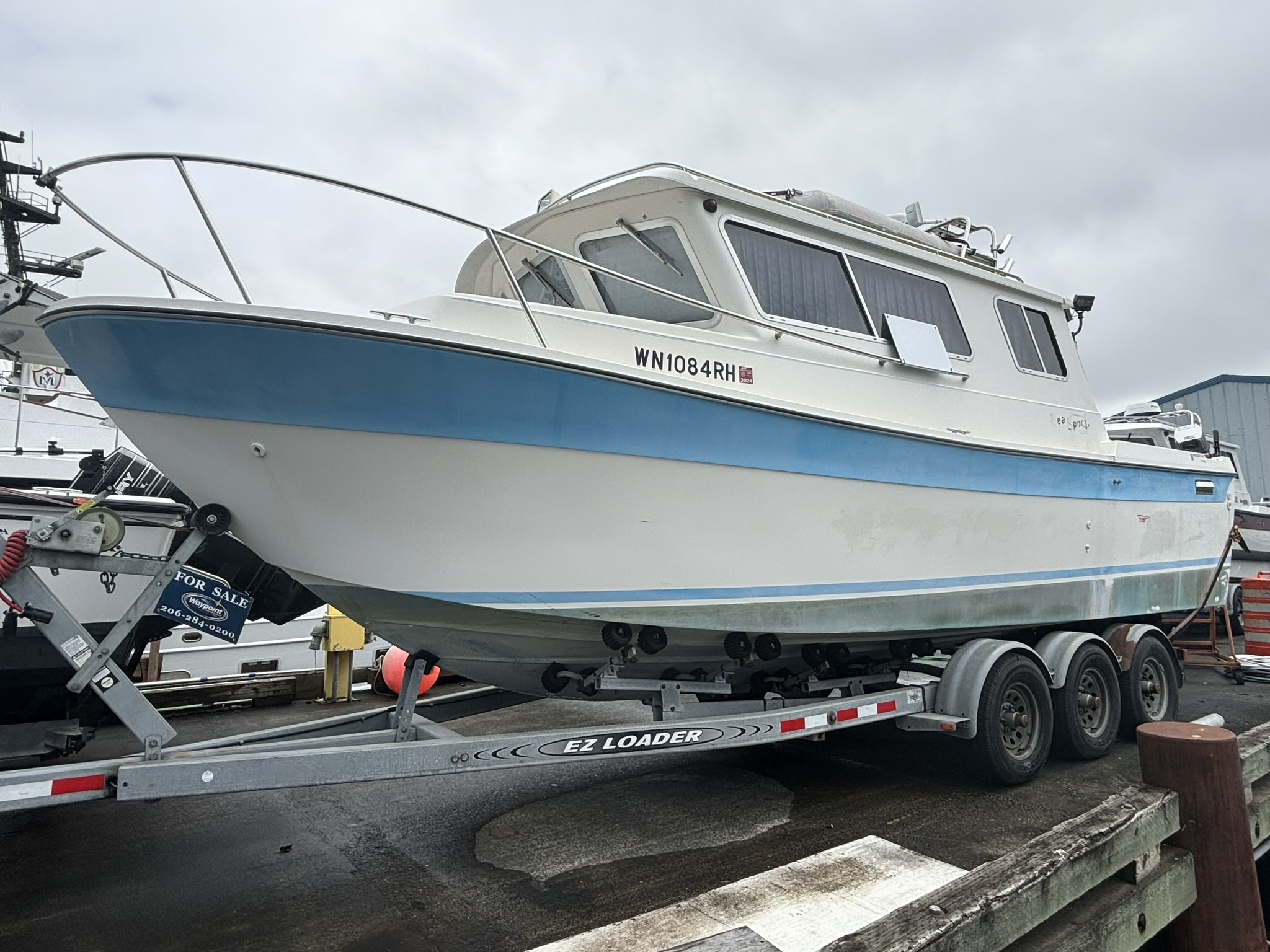 27' Sea Sport Navigator 2700 - WAYPOINT MARINE GROUP